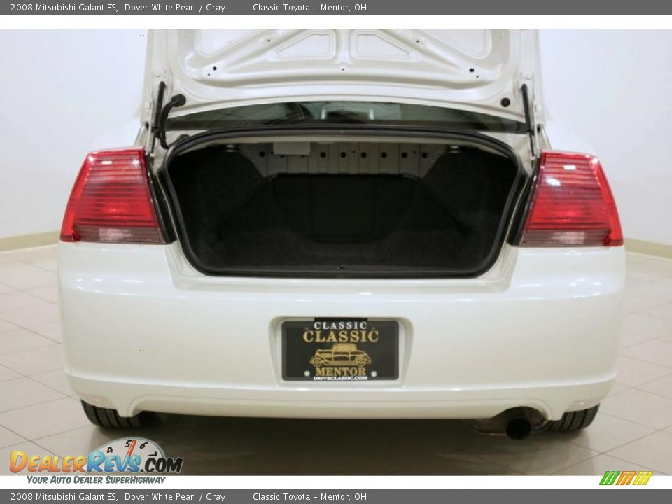 2008 Mitsubishi Galant ES Dover White Pearl / Gray Photo #22