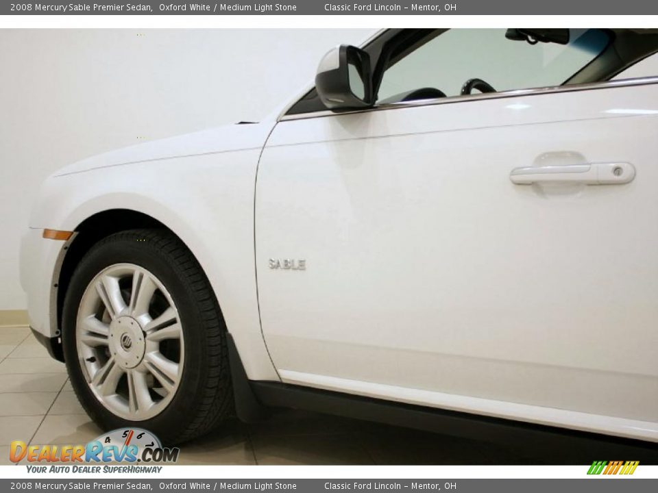 2008 Mercury Sable Premier Sedan Oxford White / Medium Light Stone Photo #23