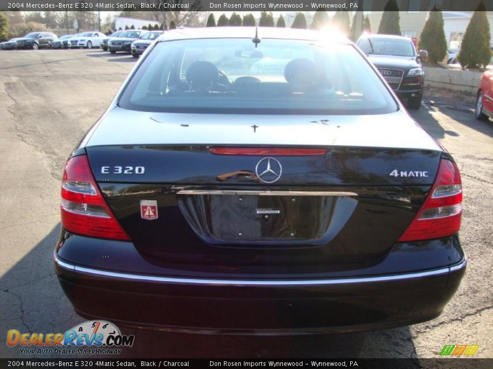 2004 Mercedes-Benz E 320 4Matic Sedan Black / Charcoal Photo #8