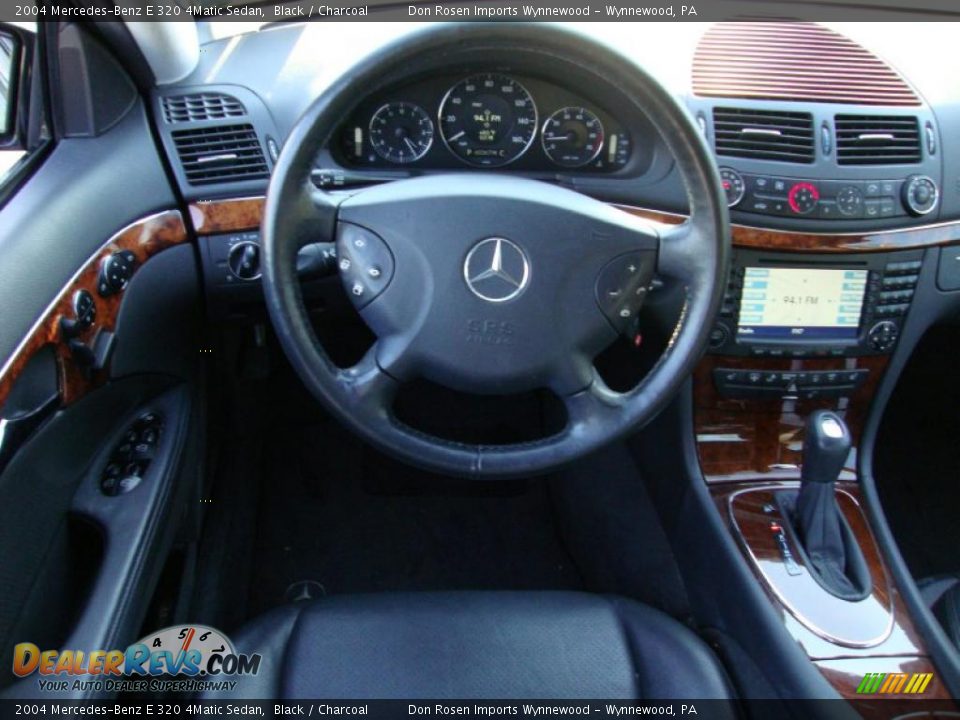 2004 Mercedes-Benz E 320 4Matic Sedan Black / Charcoal Photo #30