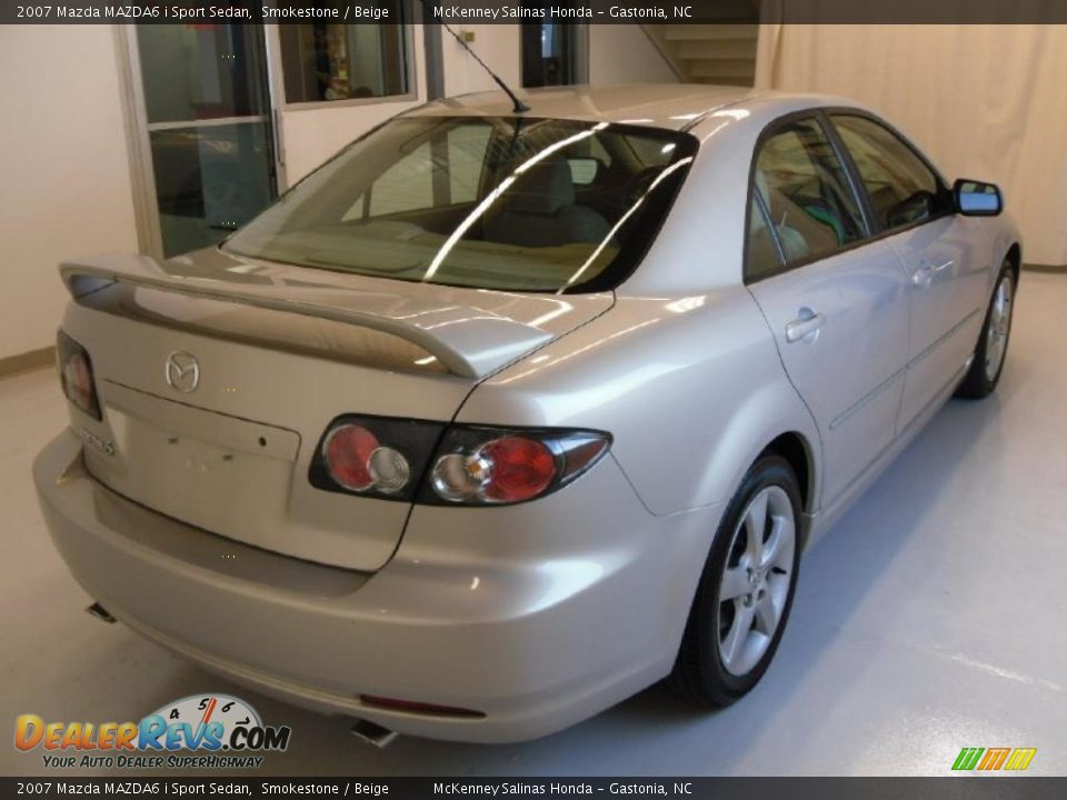 2007 Mazda MAZDA6 i Sport Sedan Smokestone / Beige Photo #4