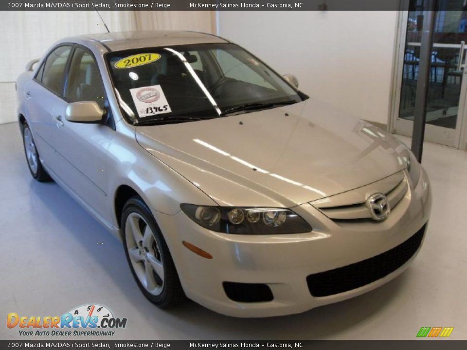 2007 Mazda MAZDA6 i Sport Sedan Smokestone / Beige Photo #5
