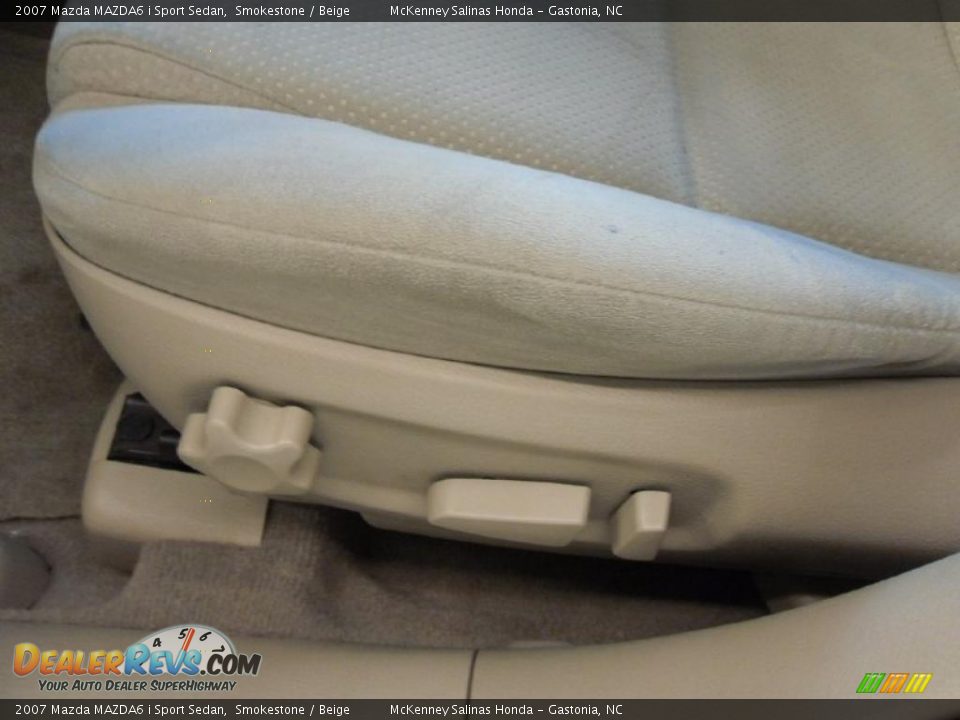 2007 Mazda MAZDA6 i Sport Sedan Smokestone / Beige Photo #9