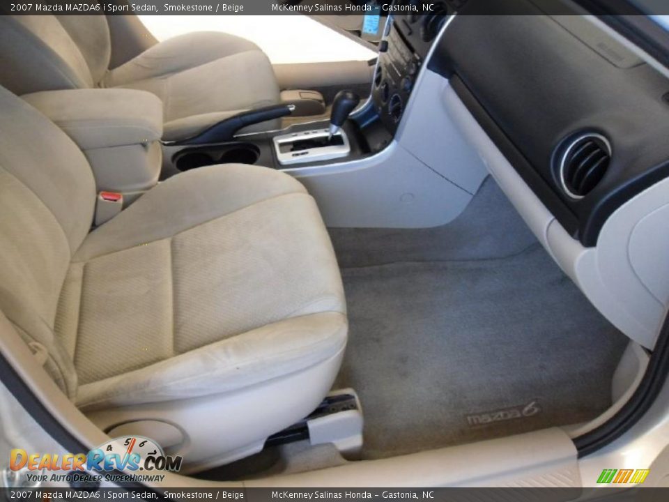 2007 Mazda MAZDA6 i Sport Sedan Smokestone / Beige Photo #19