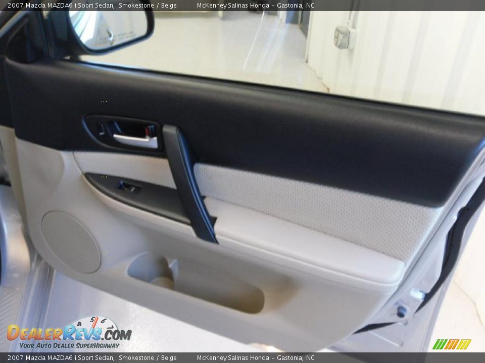 2007 Mazda MAZDA6 i Sport Sedan Smokestone / Beige Photo #22
