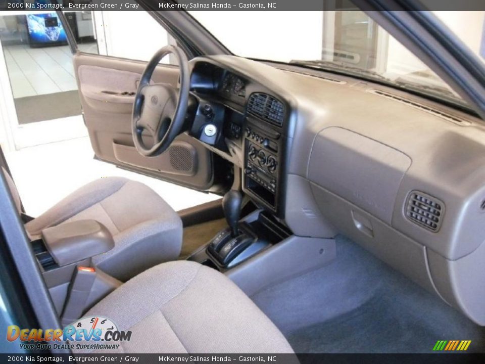 2000 Kia Sportage Evergreen Green / Gray Photo #19
