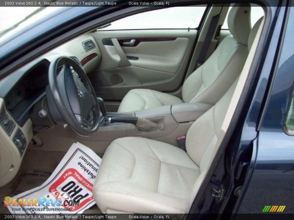 2003 Volvo S60 2.4 Nautic Blue Metallic / Taupe/Light Taupe Photo #17