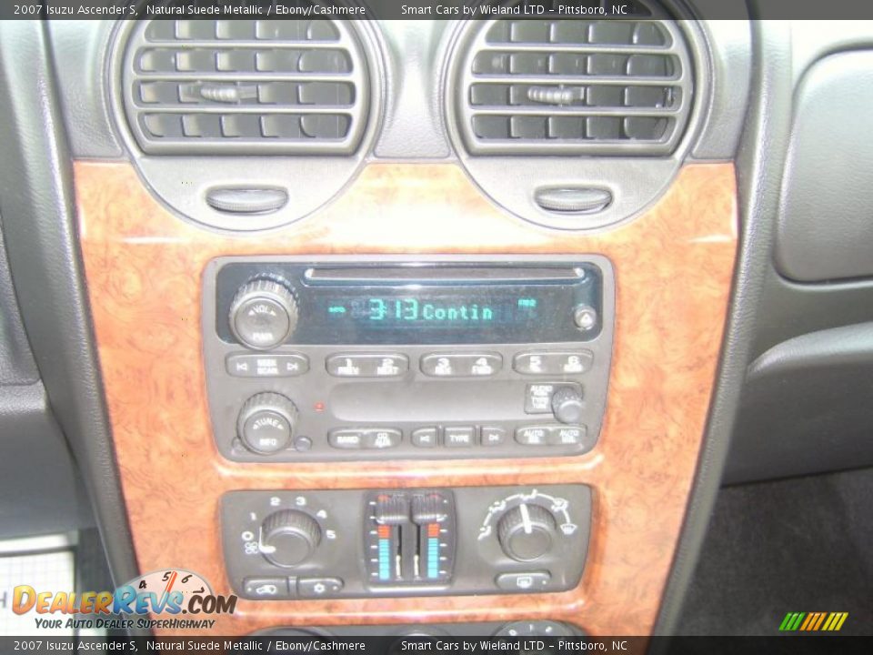 2007 Isuzu Ascender S Natural Suede Metallic / Ebony/Cashmere Photo #17