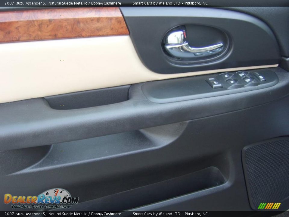 2007 Isuzu Ascender S Natural Suede Metallic / Ebony/Cashmere Photo #20