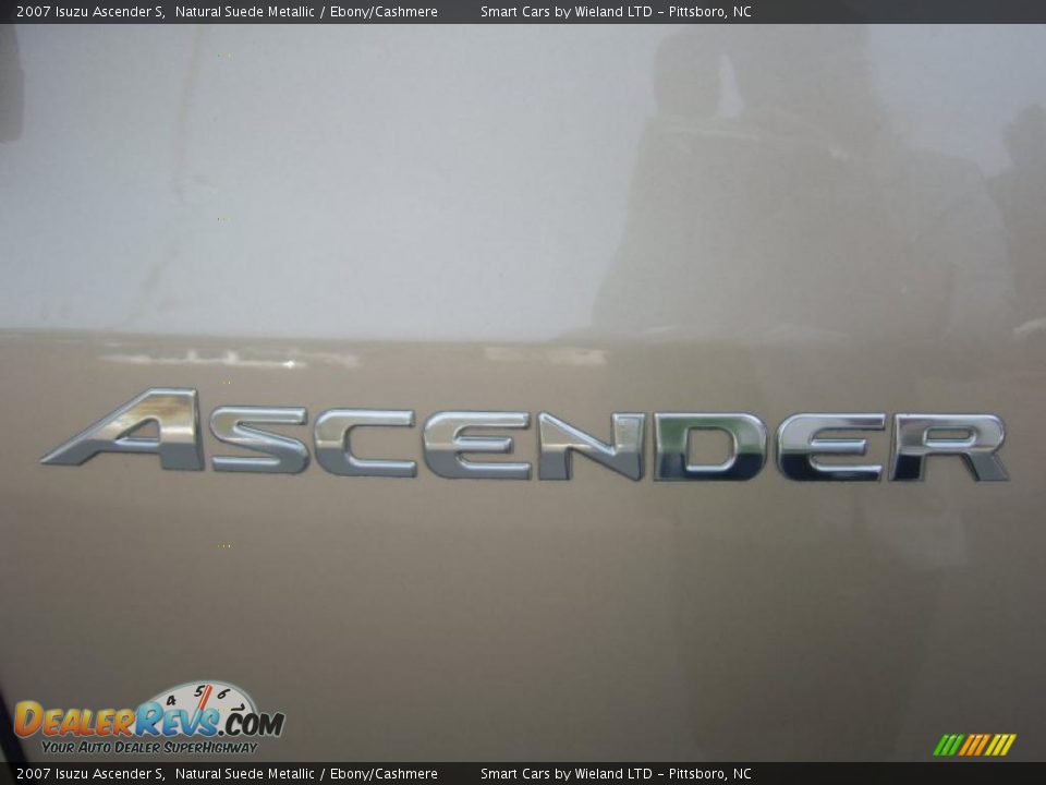 2007 Isuzu Ascender S Natural Suede Metallic / Ebony/Cashmere Photo #26