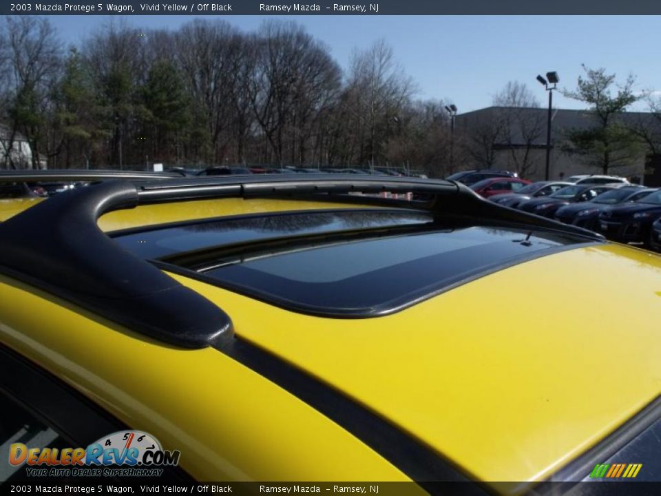 2003 Mazda Protege 5 Wagon Vivid Yellow / Off Black Photo #10