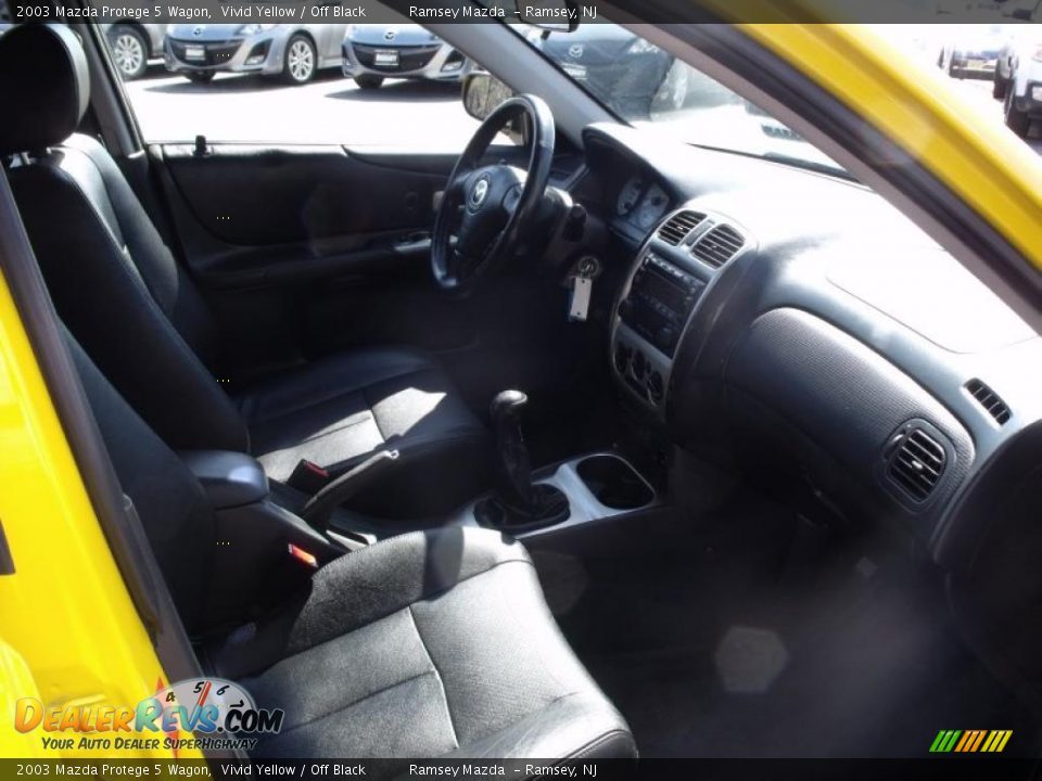 2003 Mazda Protege 5 Wagon Vivid Yellow / Off Black Photo #32