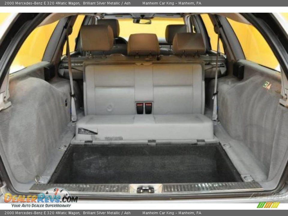2000 Mercedes-Benz E 320 4Matic Wagon Brilliant Silver Metallic / Ash Photo #16