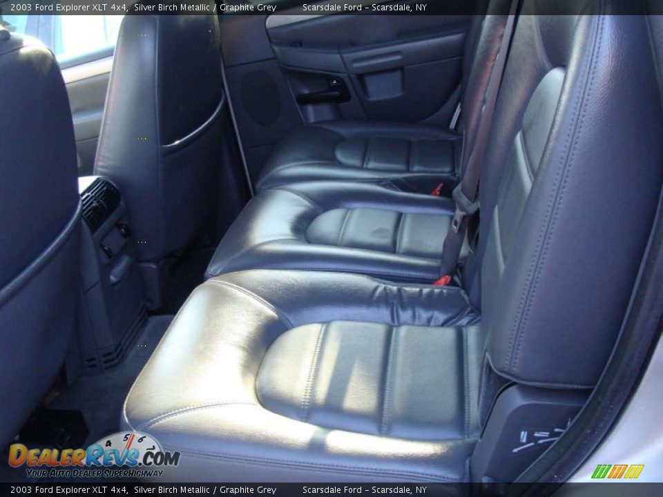 2003 Ford Explorer XLT 4x4 Silver Birch Metallic / Graphite Grey Photo #15