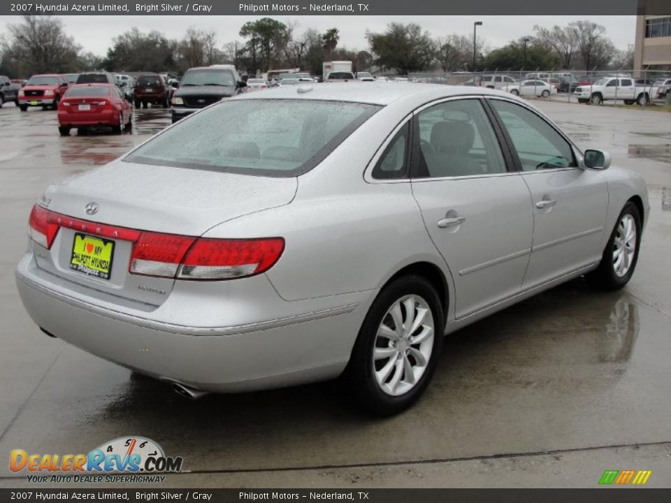 2007 Hyundai Azera Limited Bright Silver / Gray Photo #3