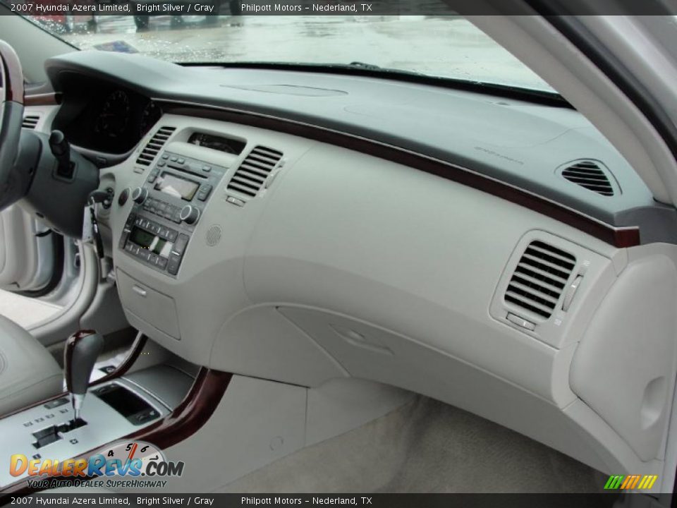 2007 Hyundai Azera Limited Bright Silver / Gray Photo #26