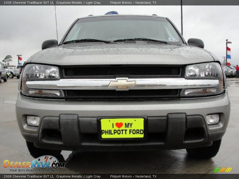 2006 Chevrolet TrailBlazer EXT LS Graystone Metallic / Light Gray Photo #9