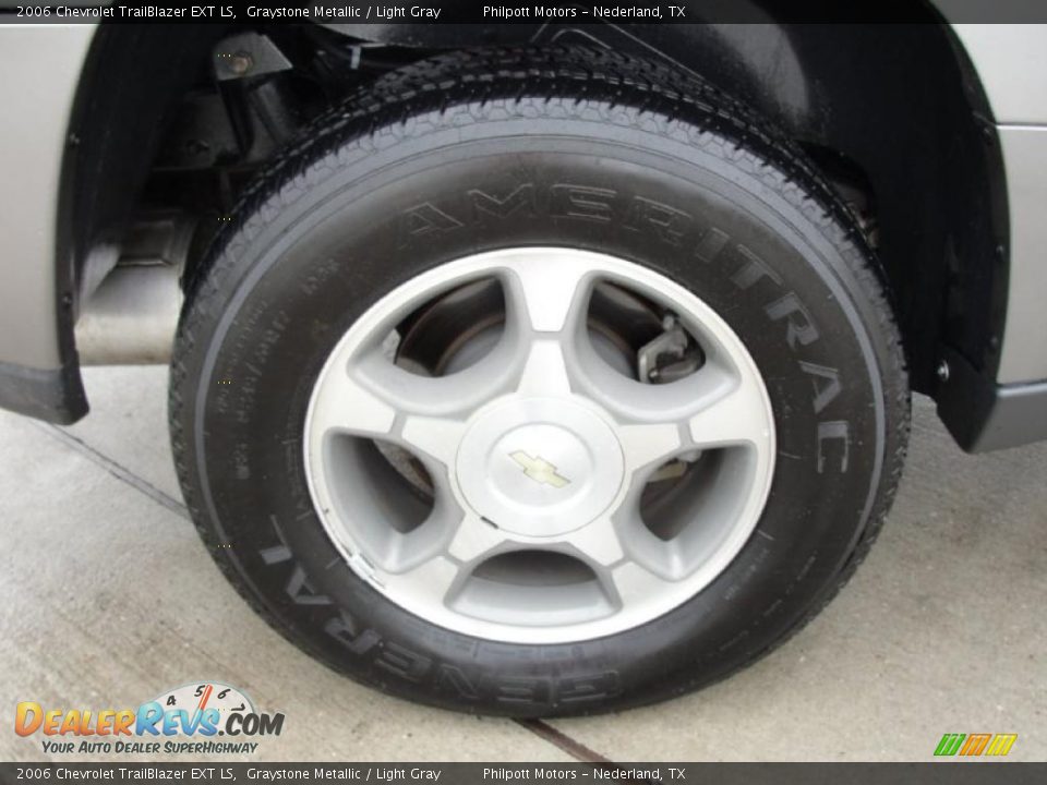 2006 Chevrolet TrailBlazer EXT LS Graystone Metallic / Light Gray Photo #15