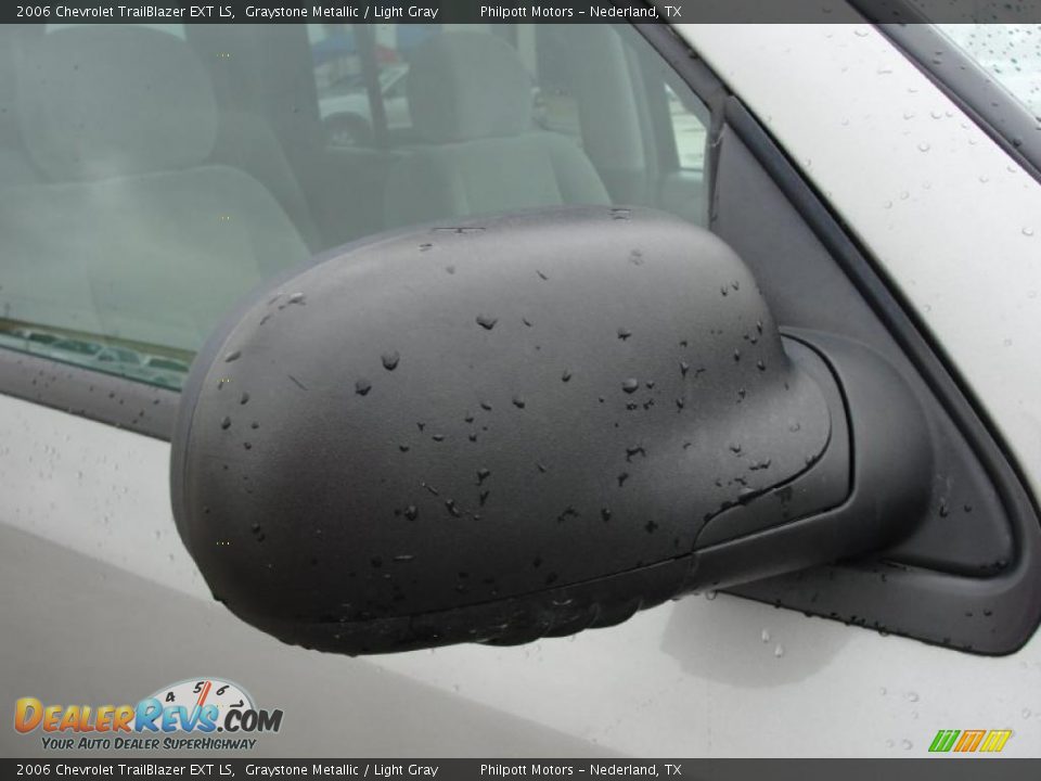 2006 Chevrolet TrailBlazer EXT LS Graystone Metallic / Light Gray Photo #17