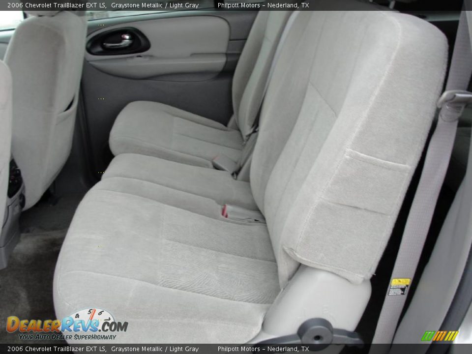 2006 Chevrolet TrailBlazer EXT LS Graystone Metallic / Light Gray Photo #34