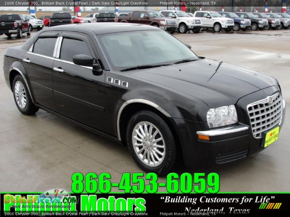 2006 Chrysler 300 Brilliant Black Crystal Pearl / Dark Slate Gray/Light Graystone Photo #1