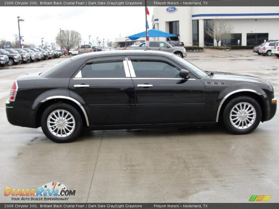 2006 Chrysler 300 Brilliant Black Crystal Pearl / Dark Slate Gray/Light Graystone Photo #2