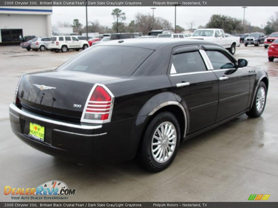 2006 Chrysler 300 Brilliant Black Crystal Pearl / Dark Slate Gray/Light Graystone Photo #3