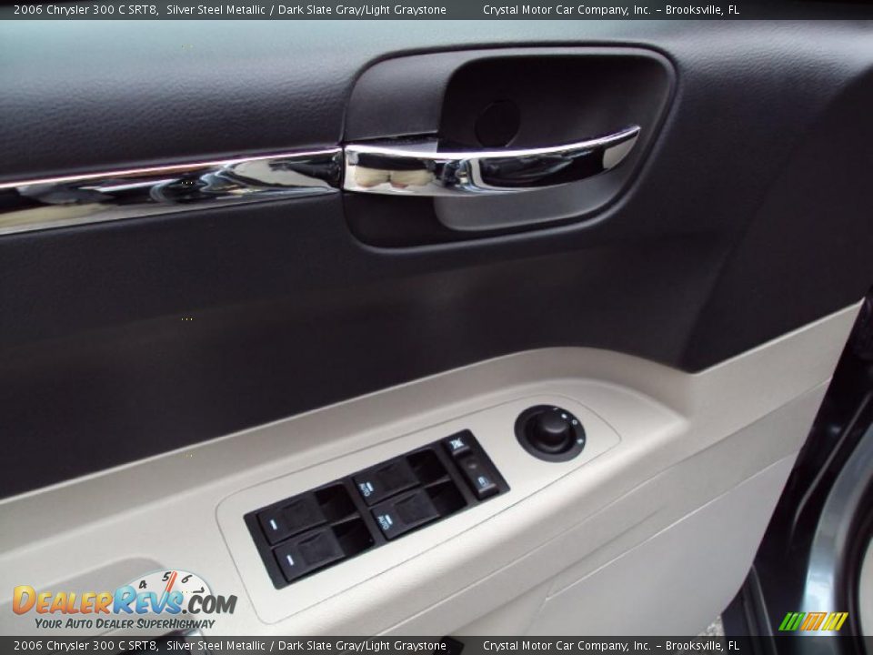 2006 Chrysler 300 C SRT8 Silver Steel Metallic / Dark Slate Gray/Light Graystone Photo #17