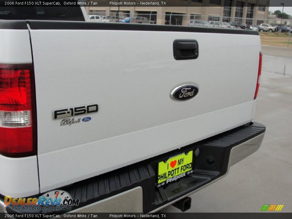 2006 Ford F150 XLT SuperCab Oxford White / Tan Photo #23