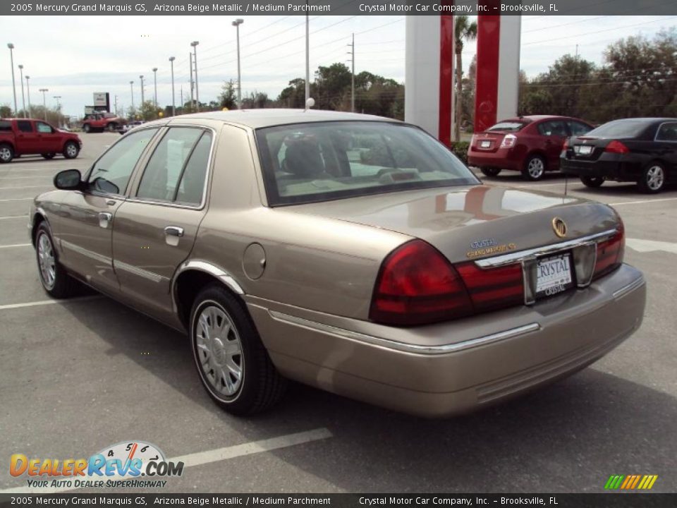 2005 Mercury Grand Marquis GS Arizona Beige Metallic / Medium Parchment Photo #3