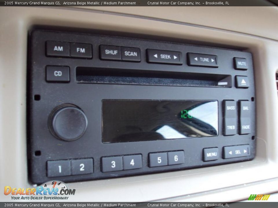2005 Mercury Grand Marquis GS Arizona Beige Metallic / Medium Parchment Photo #19
