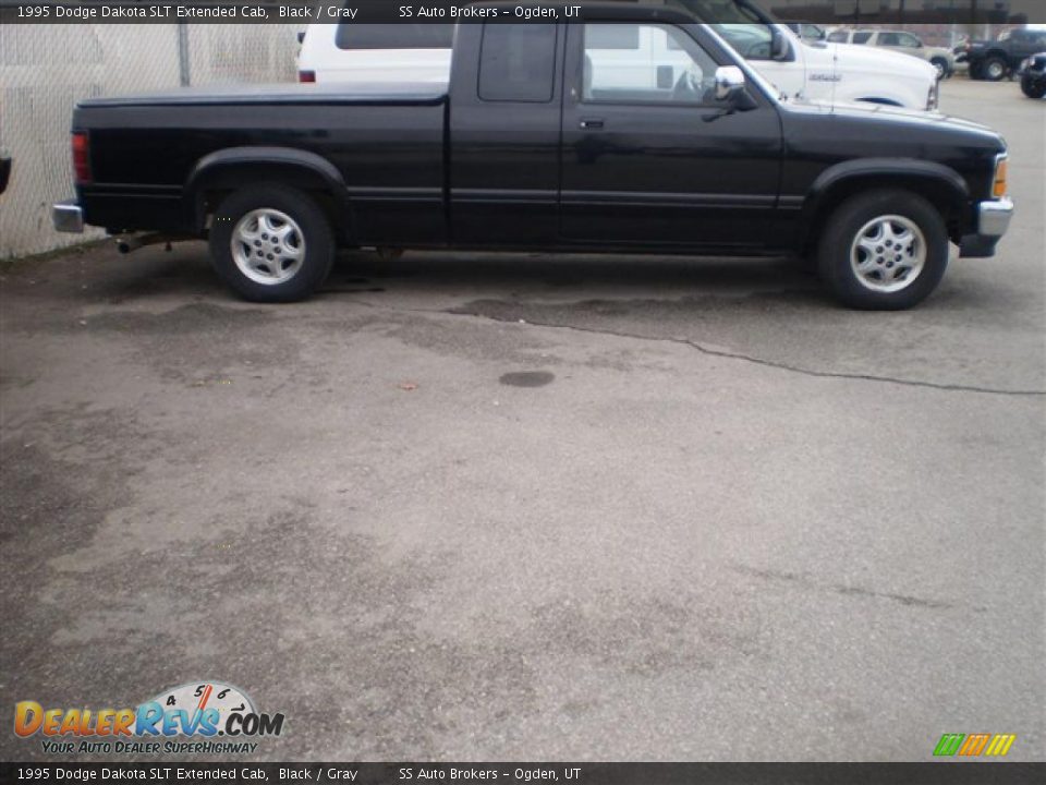 1995 Dodge Dakota SLT Extended Cab Black / Gray Photo #1