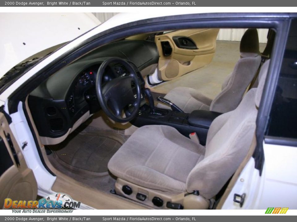 2000 Dodge Avenger Bright White / Black/Tan Photo #12