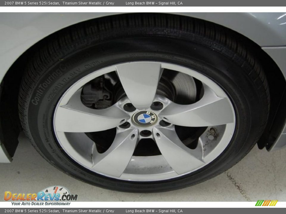 2007 BMW 5 Series 525i Sedan Titanium Silver Metallic / Grey Photo #3
