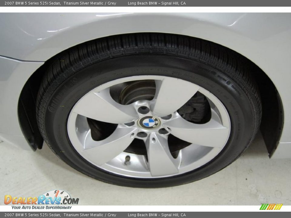 2007 BMW 5 Series 525i Sedan Titanium Silver Metallic / Grey Photo #11