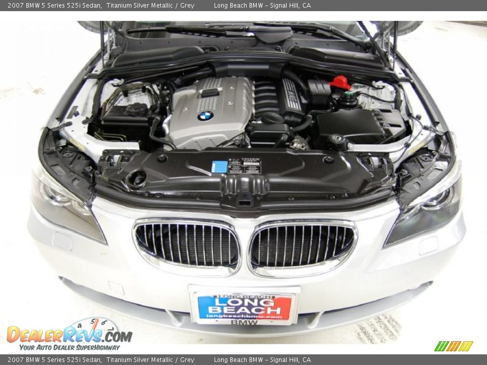 2007 BMW 5 Series 525i Sedan Titanium Silver Metallic / Grey Photo #15