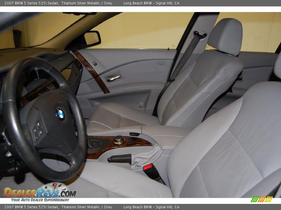 2007 BMW 5 Series 525i Sedan Titanium Silver Metallic / Grey Photo #18