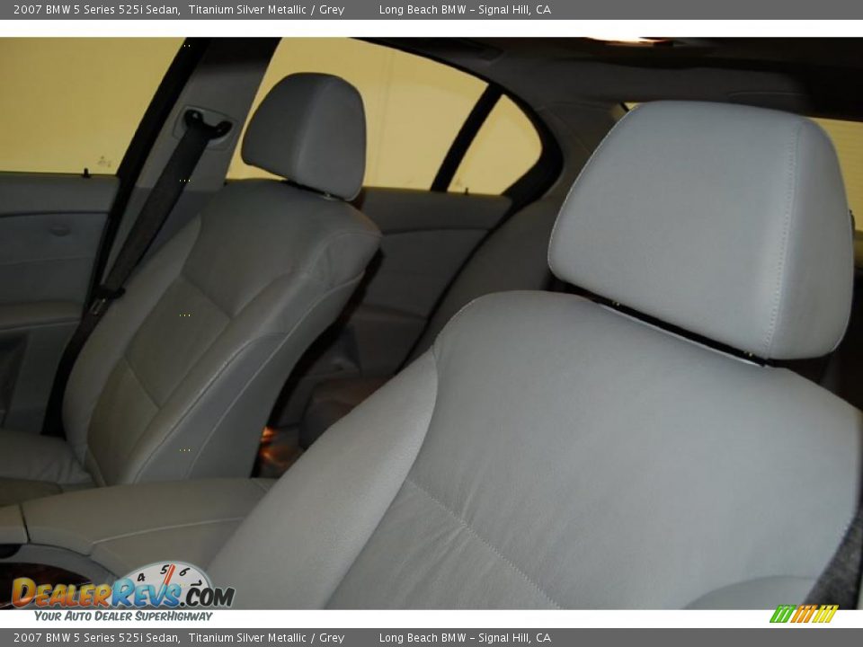 2007 BMW 5 Series 525i Sedan Titanium Silver Metallic / Grey Photo #19