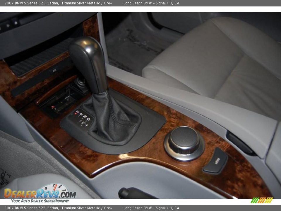 2007 BMW 5 Series 525i Sedan Titanium Silver Metallic / Grey Photo #34
