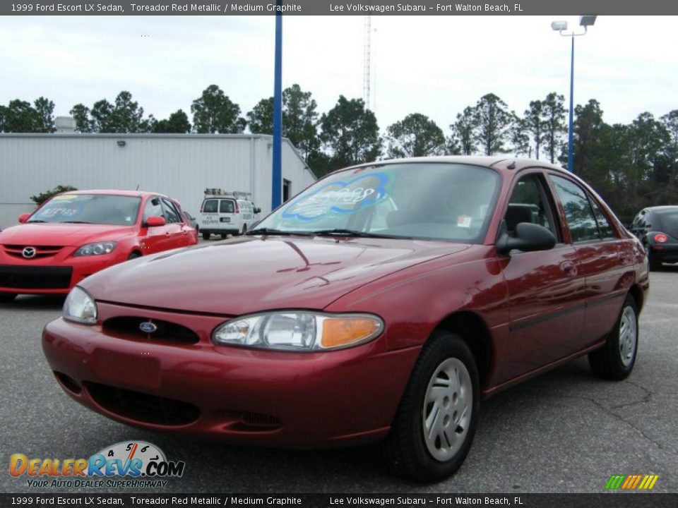 1999 Ford Escort LX Sedan Toreador Red Metallic / Medium Graphite Photo #1