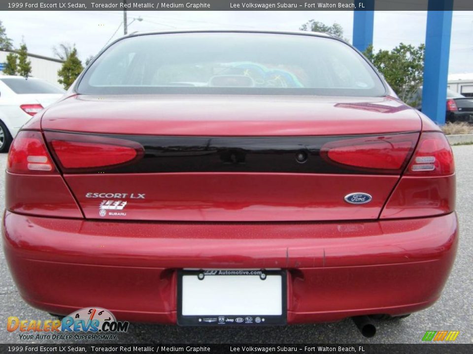 1999 Ford Escort LX Sedan Toreador Red Metallic / Medium Graphite Photo #4