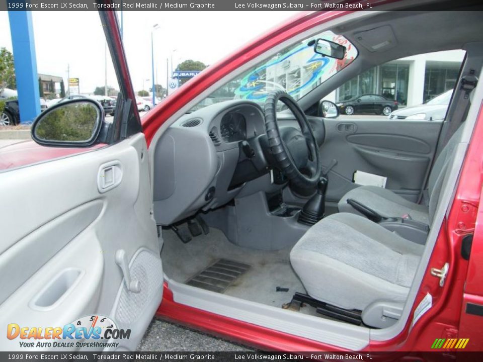 1999 Ford Escort LX Sedan Toreador Red Metallic / Medium Graphite Photo #13