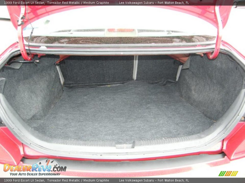 1999 Ford Escort LX Sedan Toreador Red Metallic / Medium Graphite Photo #24