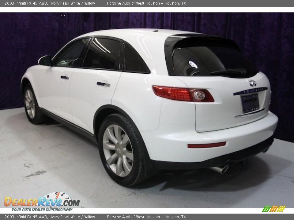 2003 Infiniti FX 45 AWD Ivory Pearl White / Willow Photo #11