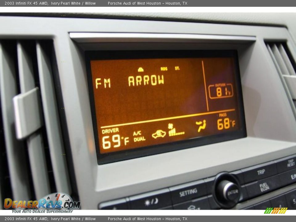 2003 Infiniti FX 45 AWD Ivory Pearl White / Willow Photo #24