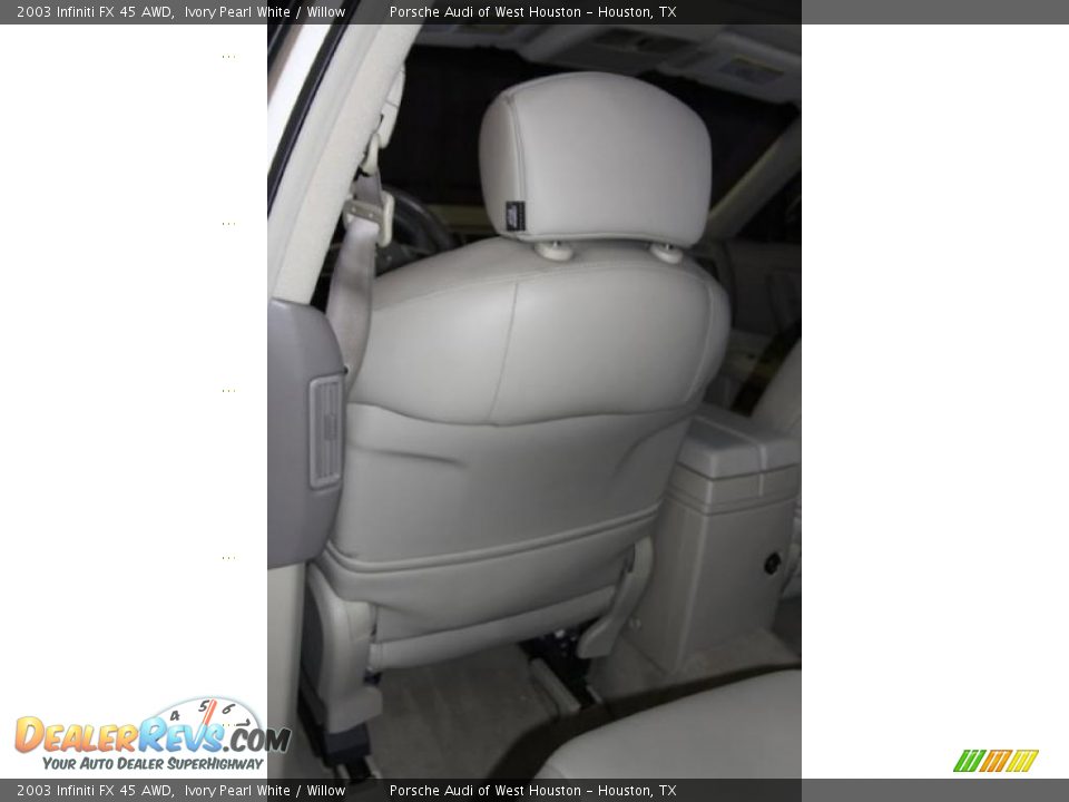 2003 Infiniti FX 45 AWD Ivory Pearl White / Willow Photo #31