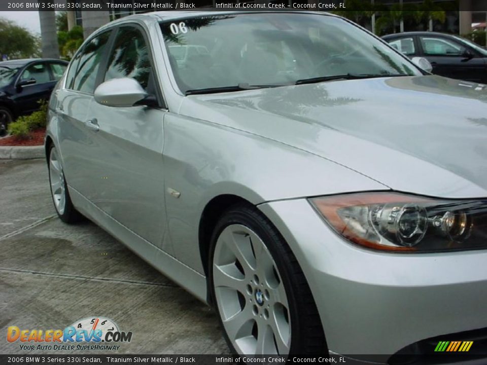 2006 BMW 3 Series 330i Sedan Titanium Silver Metallic / Black Photo #11