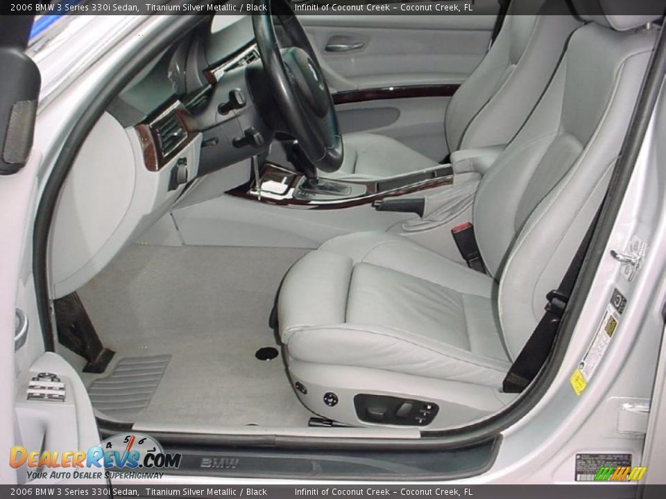 2006 BMW 3 Series 330i Sedan Titanium Silver Metallic / Black Photo #14