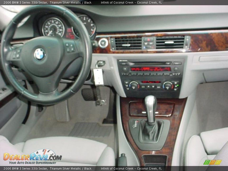 2006 BMW 3 Series 330i Sedan Titanium Silver Metallic / Black Photo #22