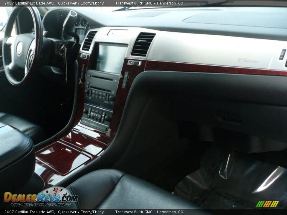 2007 Cadillac Escalade AWD Quicksilver / Ebony/Ebony Photo #15